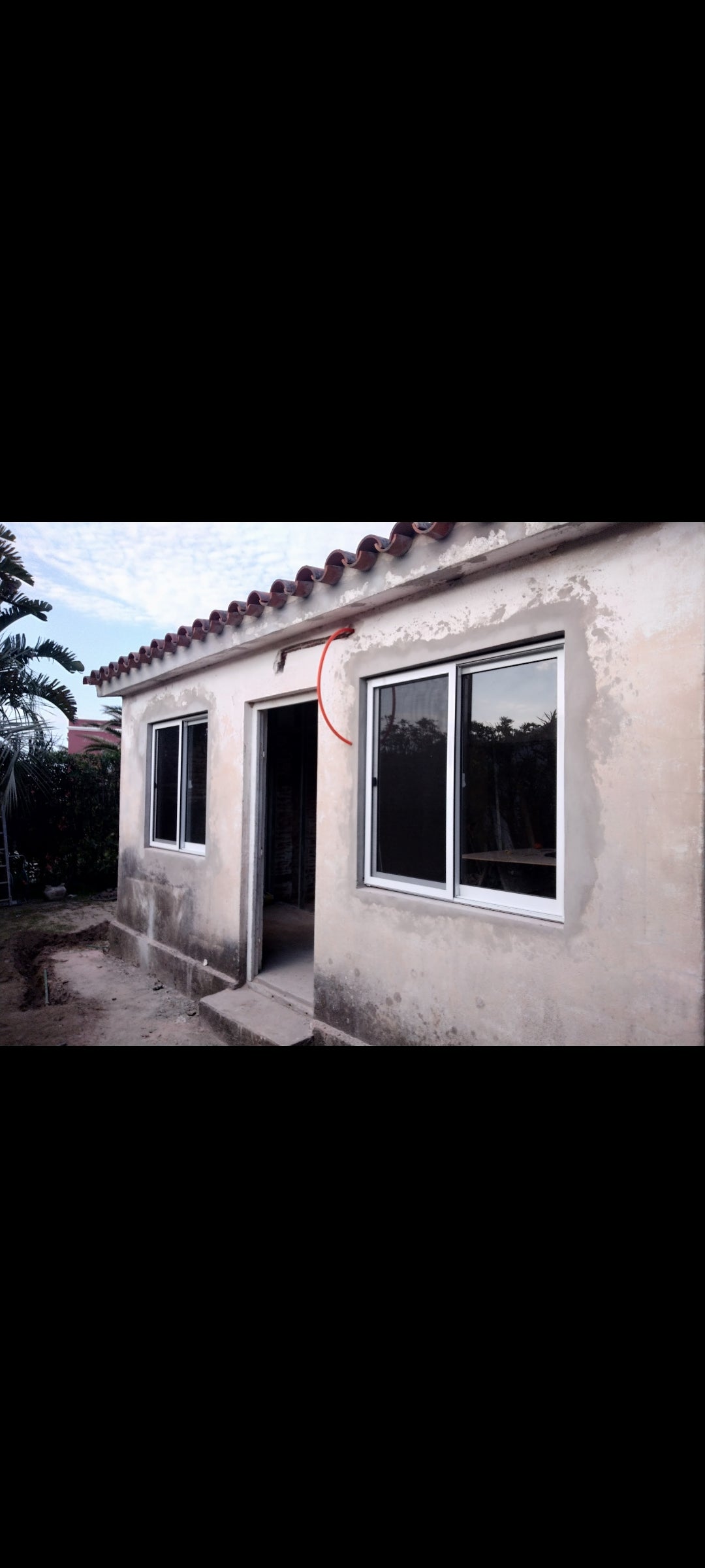 Construcciones de galpones y todo tipo de estructura metalicas también albañilería y pintura en general.
